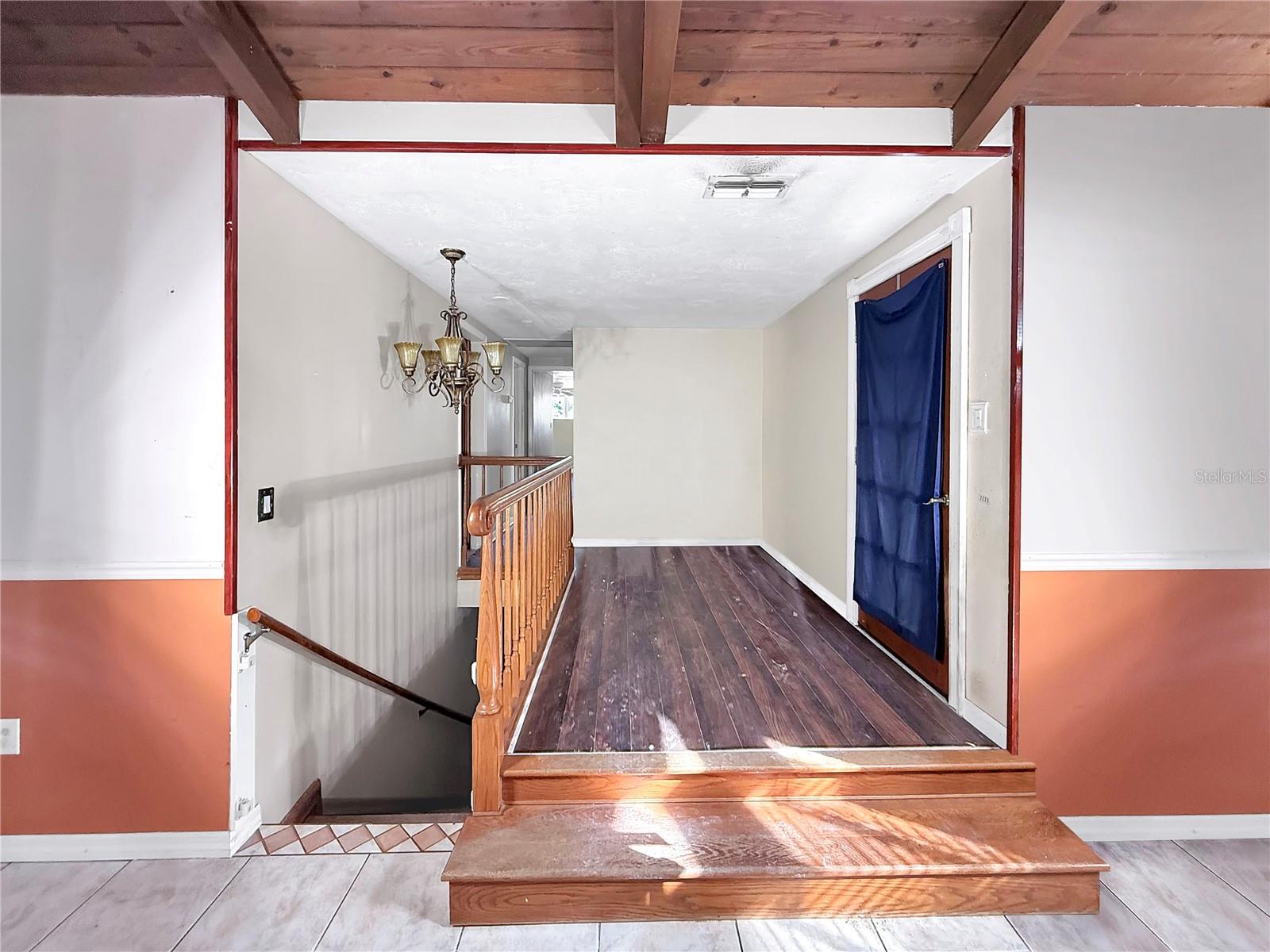 Image 9 of 12 For 1631 Plaza Place