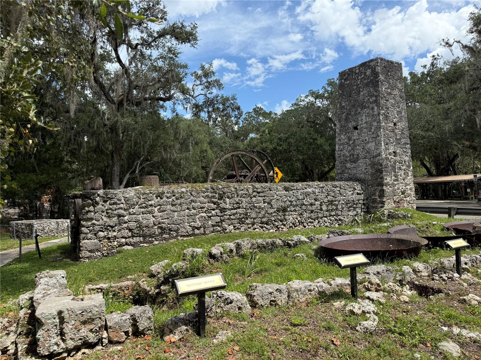 Listing photo id 19 for 326 Homeway Loop