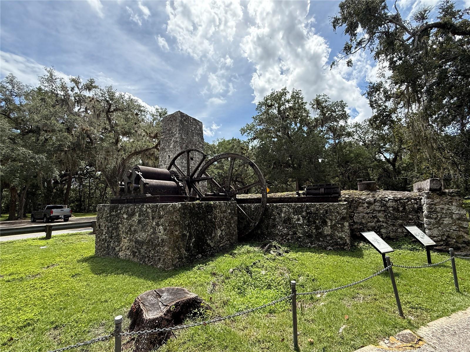 Listing photo id 20 for 326 Homeway Loop