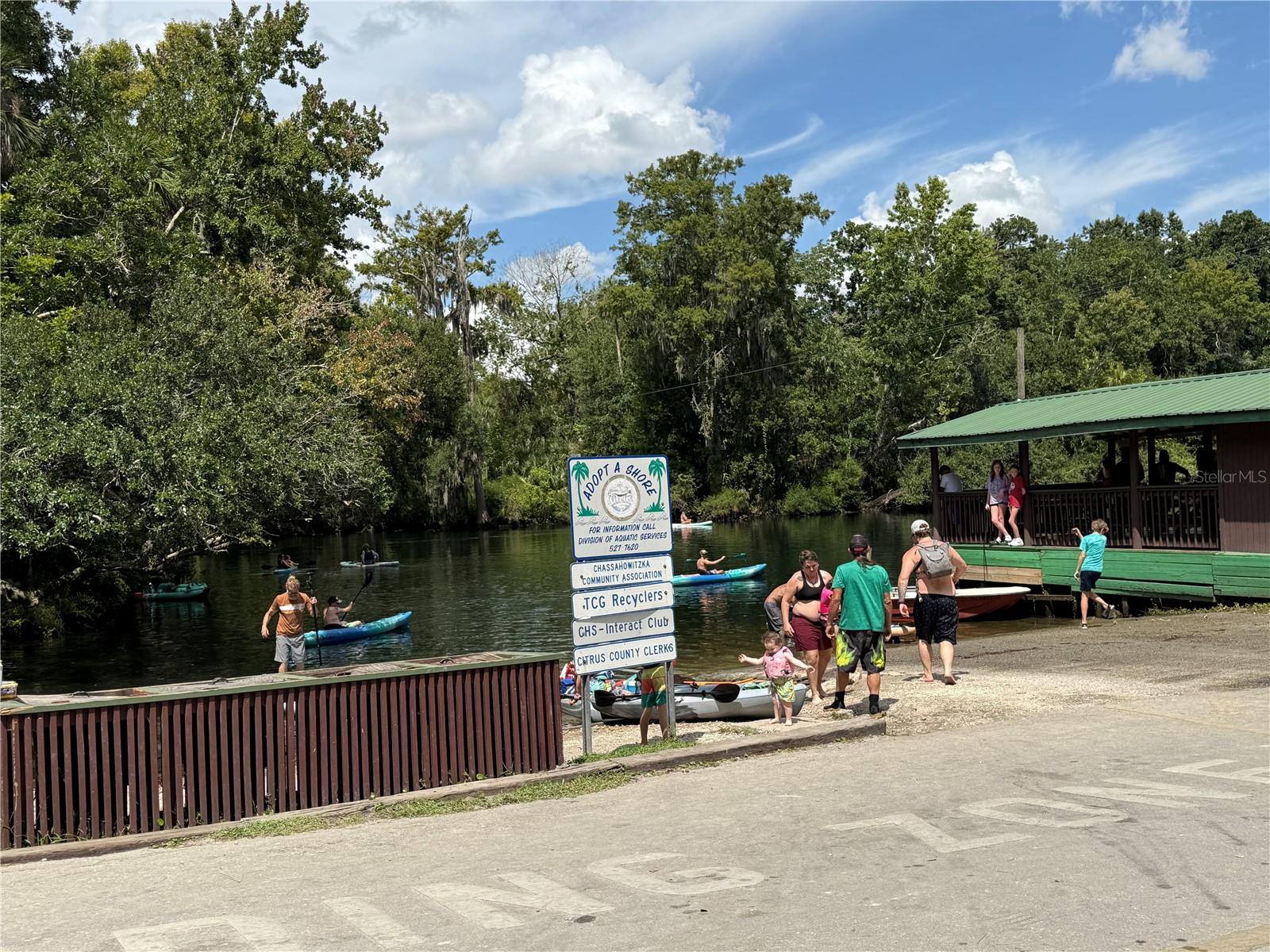 Listing photo id 28 for 326 Homeway Loop