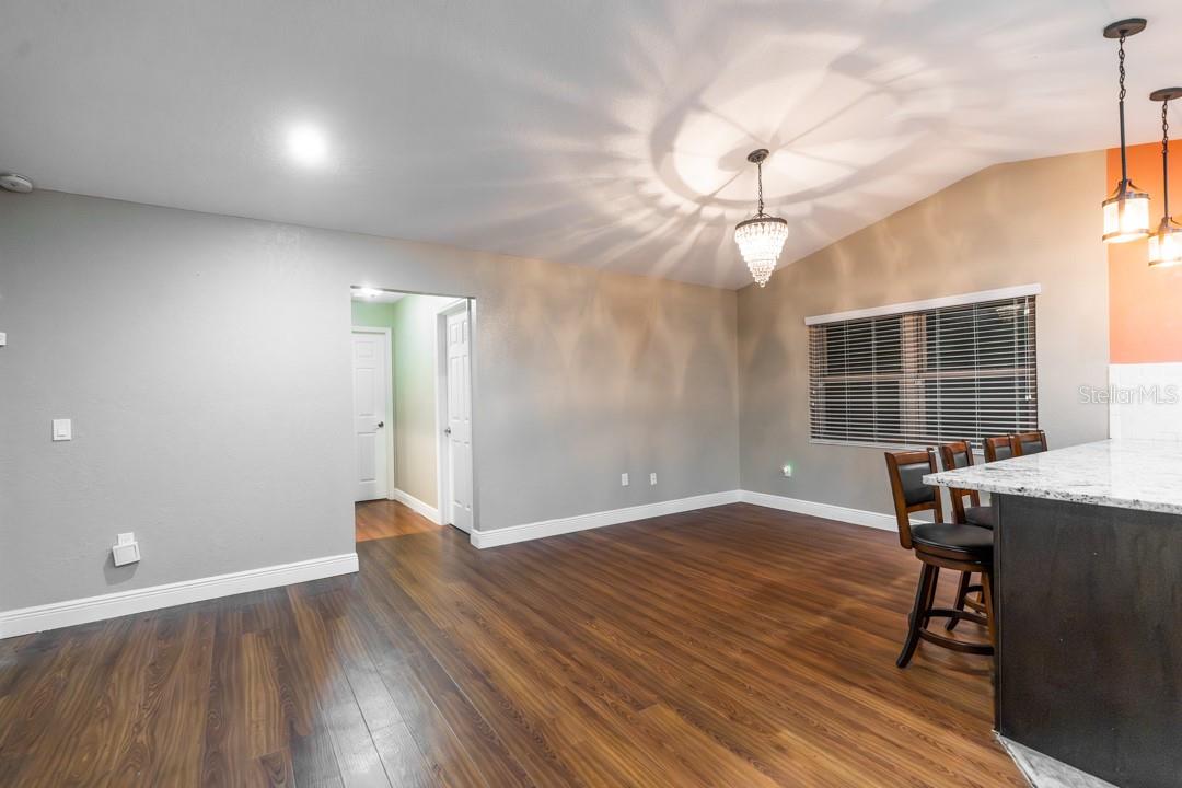 Listing photo id 30 for 5518 Elkcam Boulevard