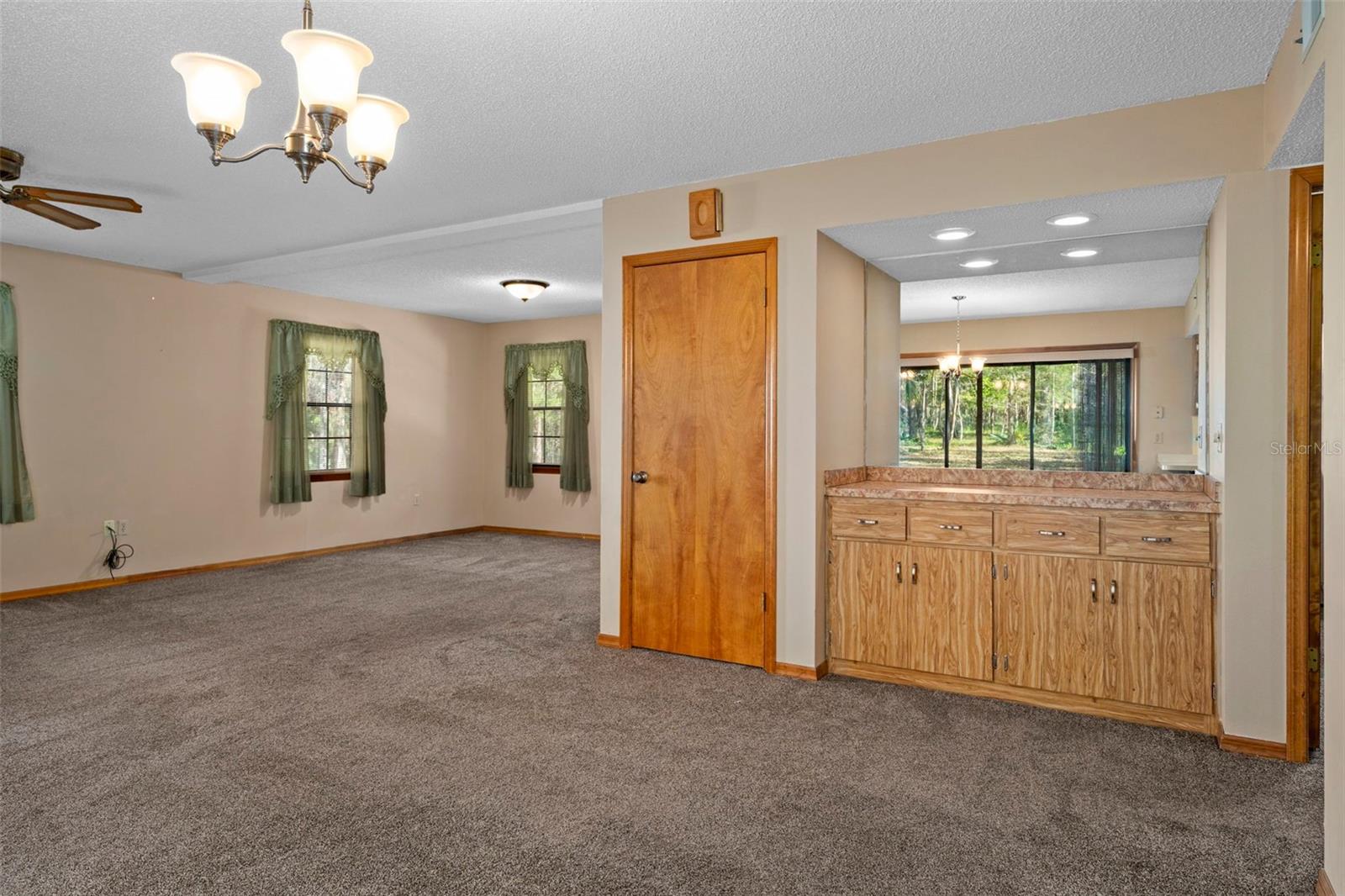 Image 24 of 56 For 12047 Timber Lane