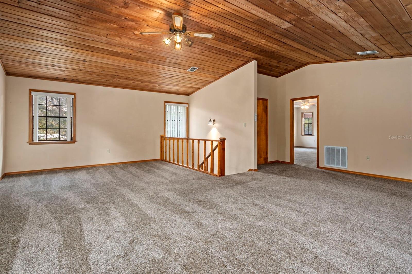 Image 37 of 56 For 12047 Timber Lane