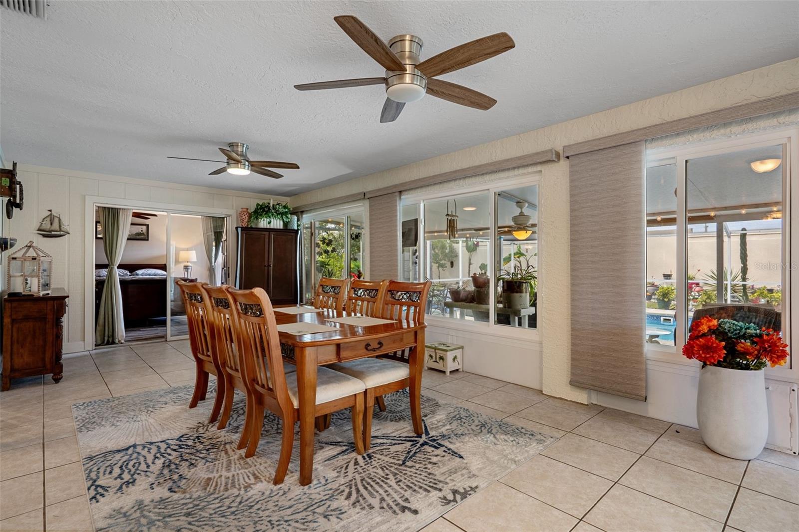 Image 13 of 90 For 6461 Ocean Pines Lane