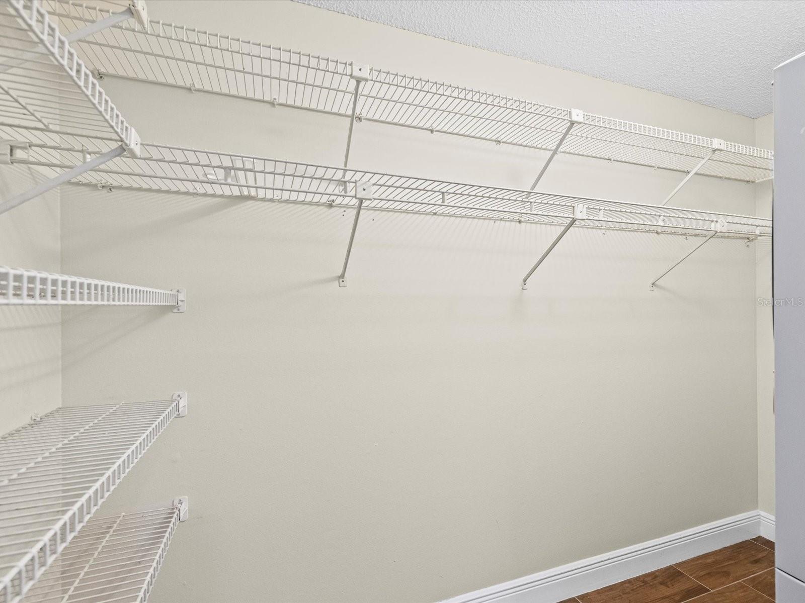 Image 24 of 29 For 6037 Chesham Drive 7