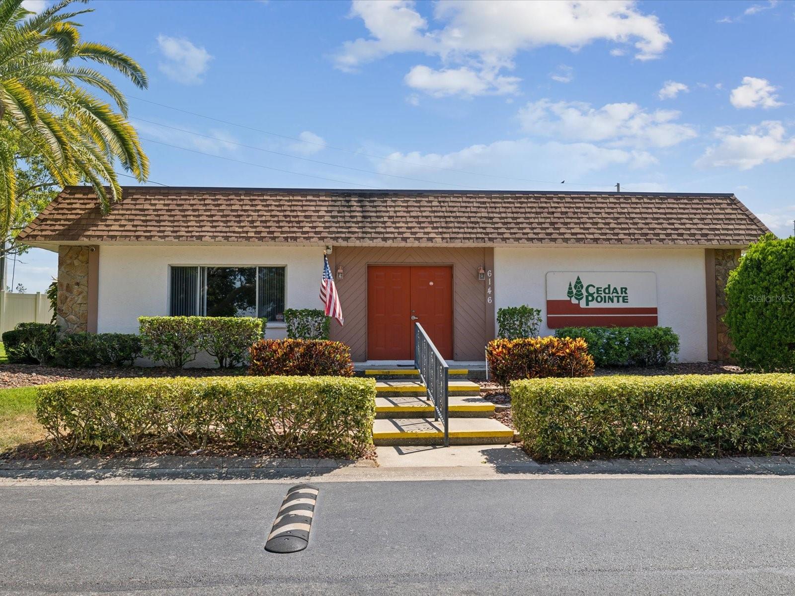 Image 26 of 29 For 6037 Chesham Drive 7