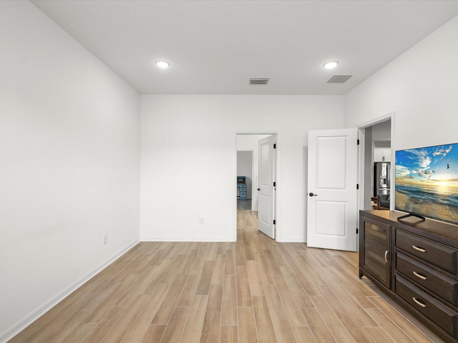 Image 23 of 60 For 5219 Cappleman Loop