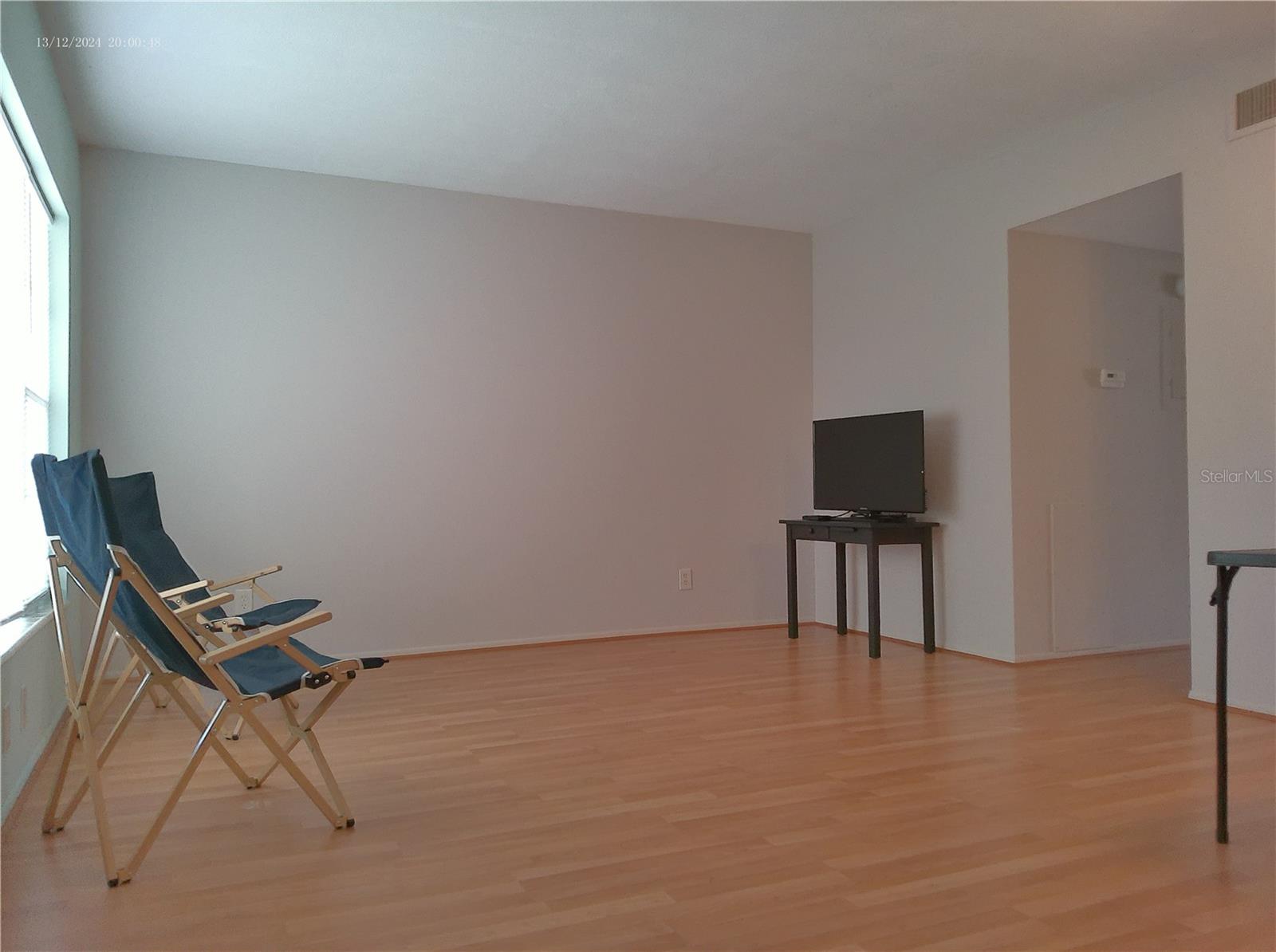 Listing photo id 9 for 2459 Columbia Drive 37