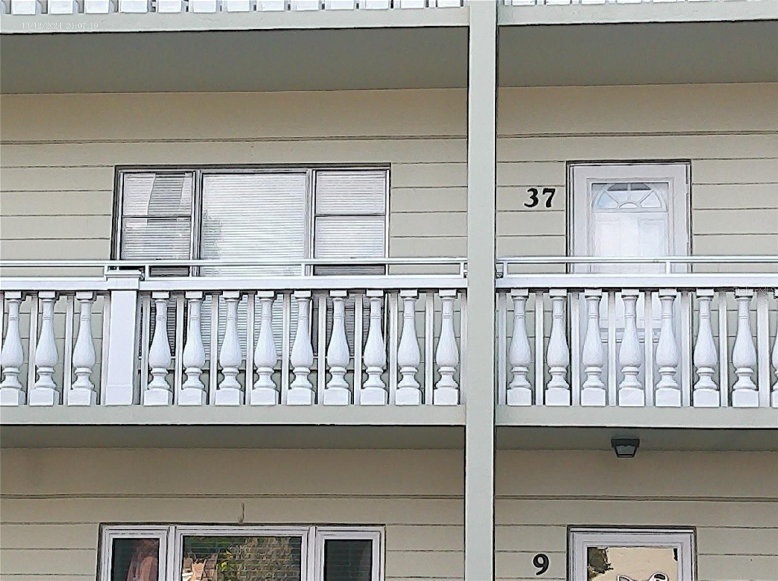 Listing photo id 1 for 2459 Columbia Drive 37