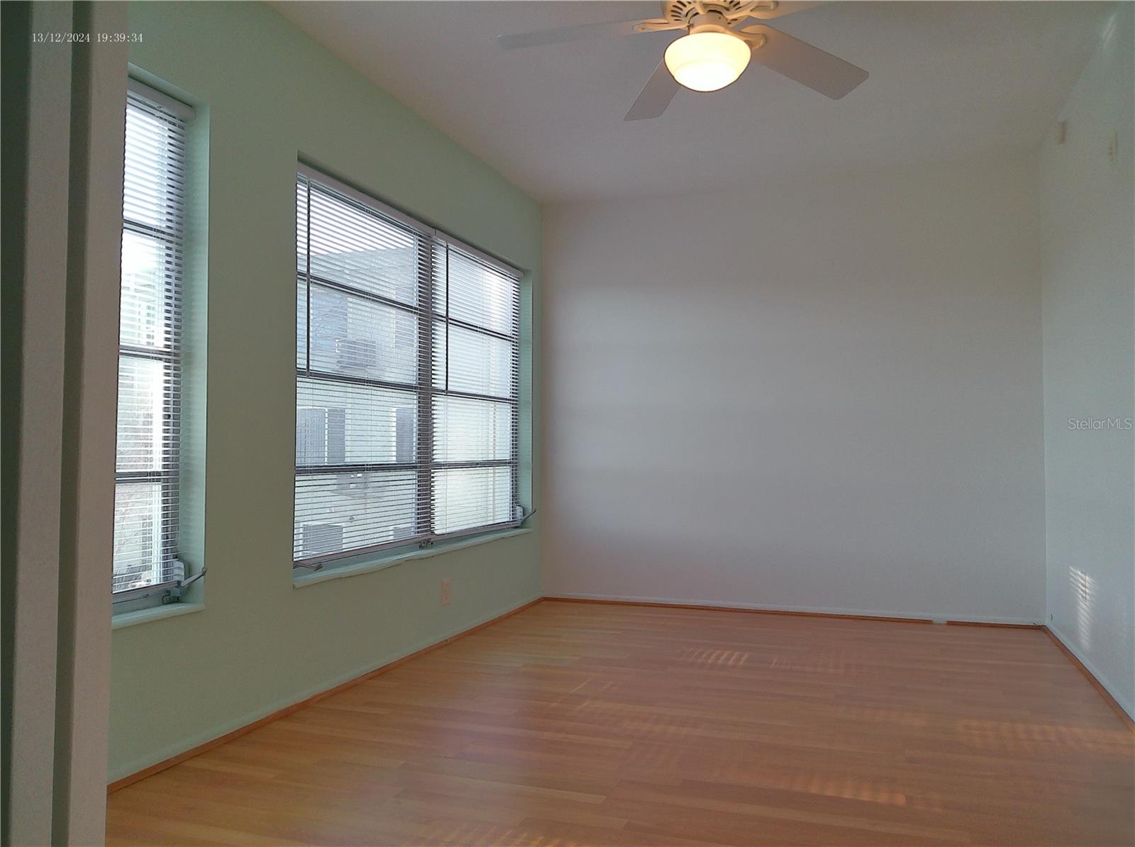 Listing photo id 30 for 2459 Columbia Drive 37