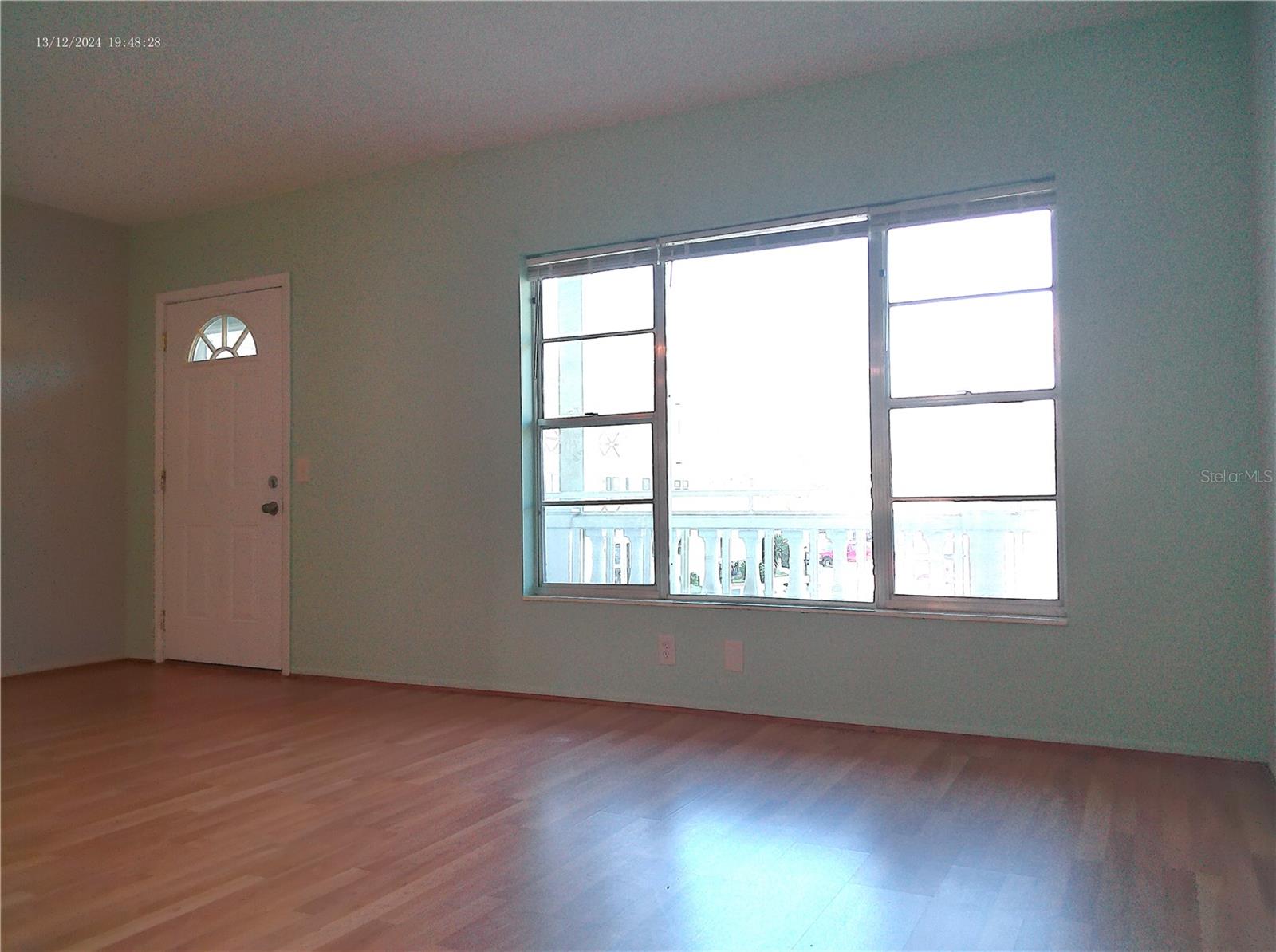 Listing photo id 7 for 2459 Columbia Drive 37