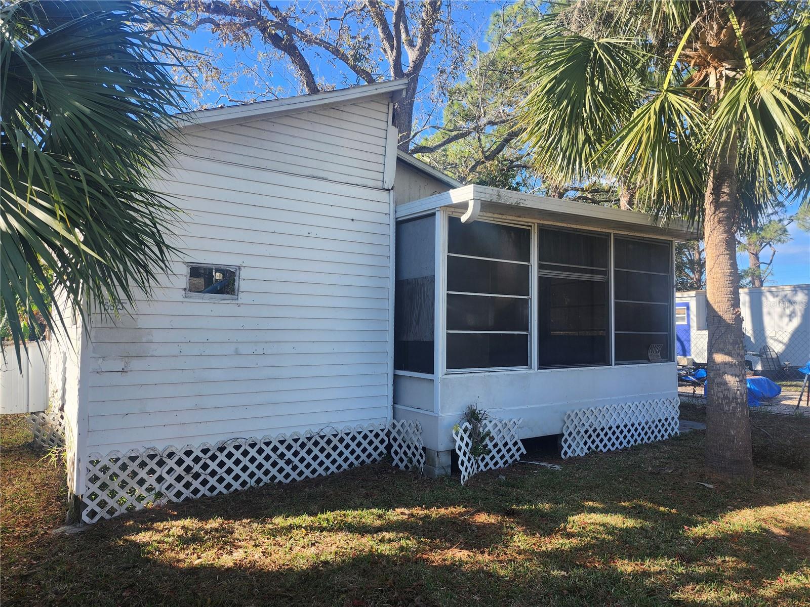 Image 7 of 11 For 5625 Van Doren Avenue