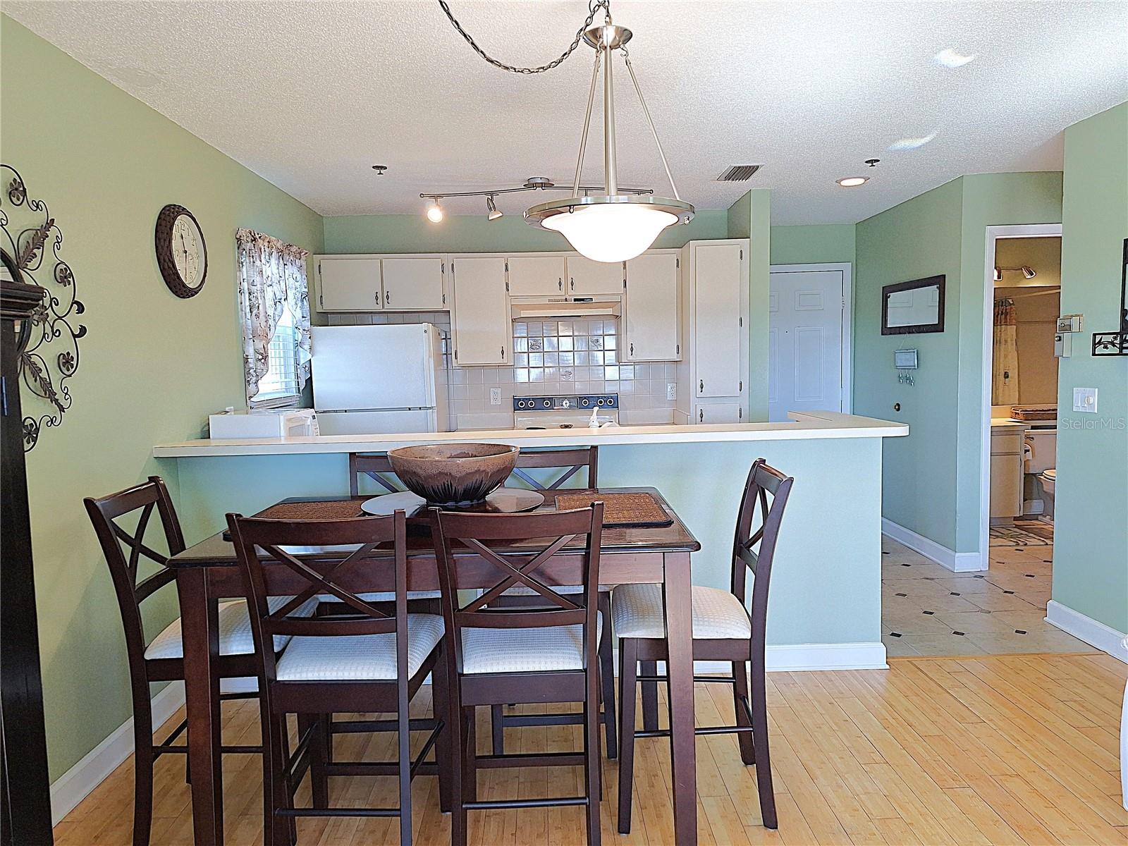 Image 12 of 45 For 5727 Biscayne Court 302