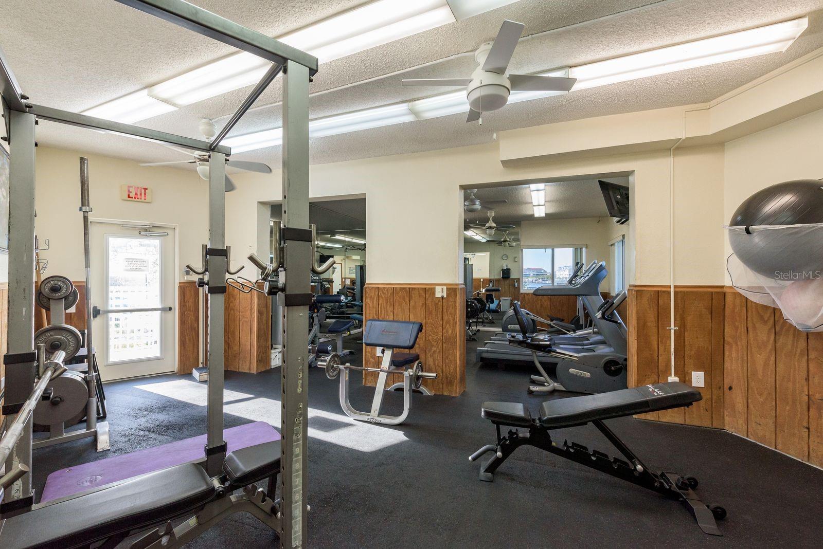 Image 28 of 49 For 10216 Regal Dr.  407