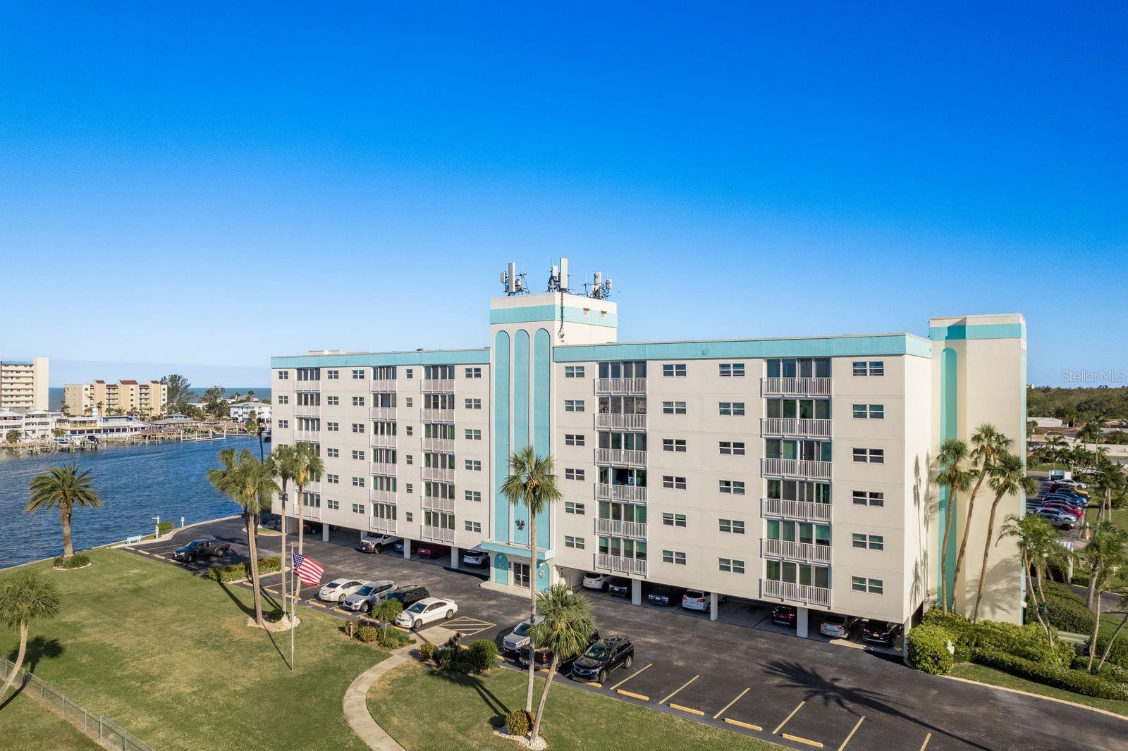 Image 36 of 49 For 10216 Regal Dr.  407