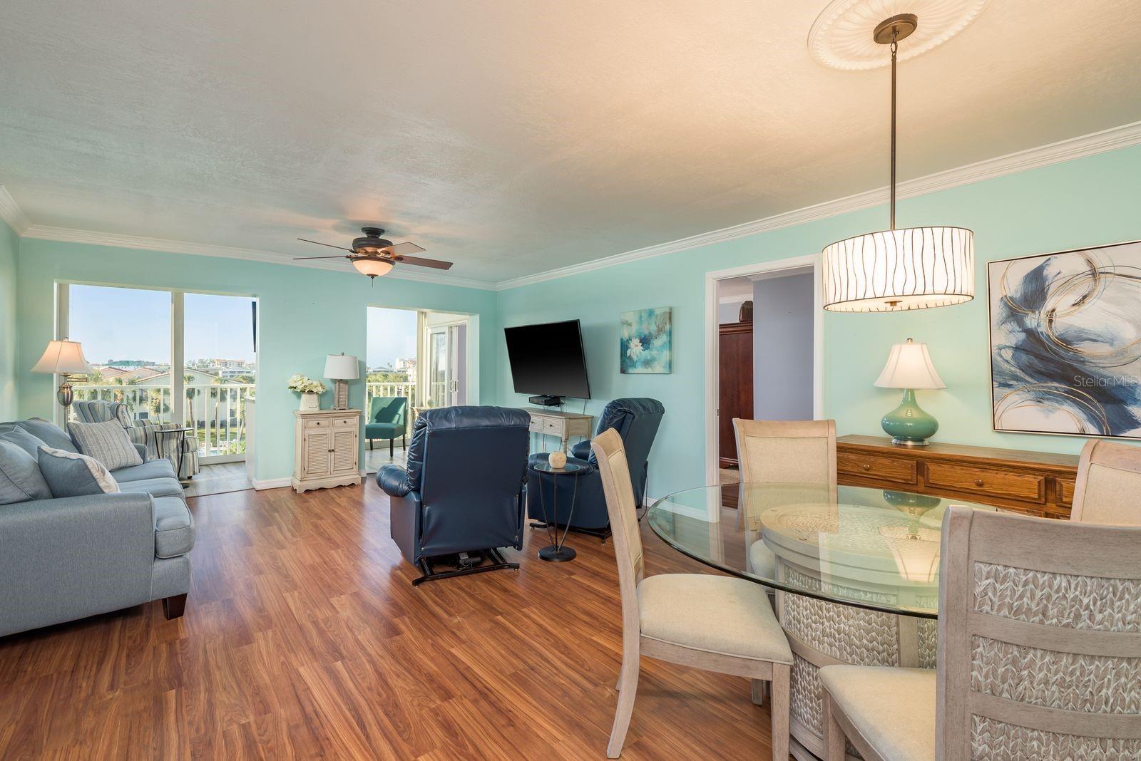 Image 5 of 49 For 10216 Regal Dr.  407