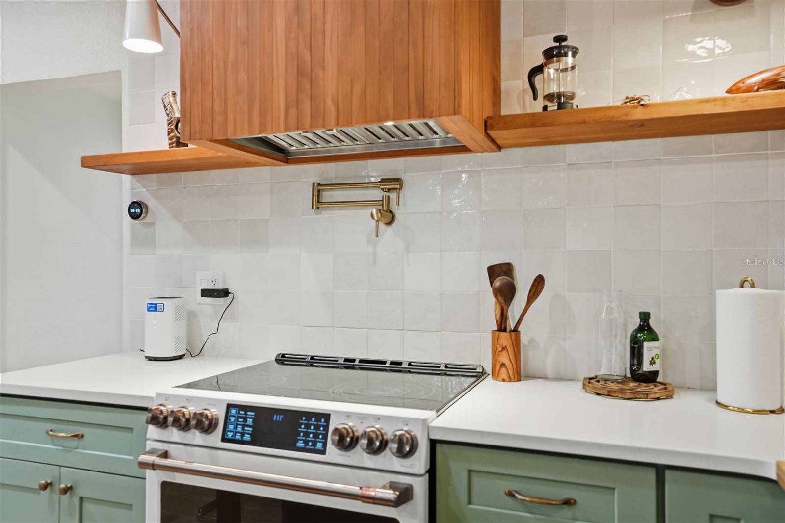 Image 14 of 35 For 7424 Grand Boulevard