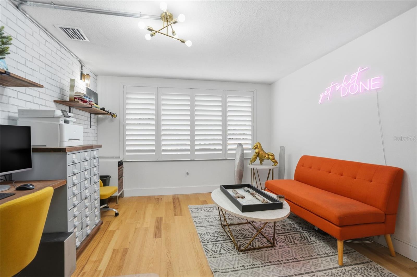 Image 26 of 35 For 7424 Grand Boulevard