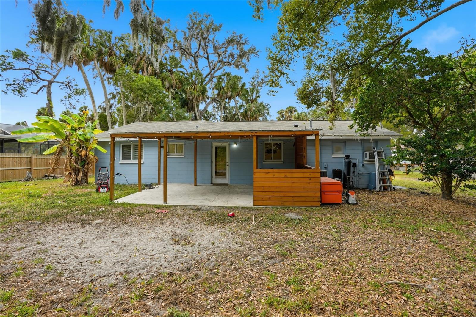 Image 27 of 35 For 7424 Grand Boulevard