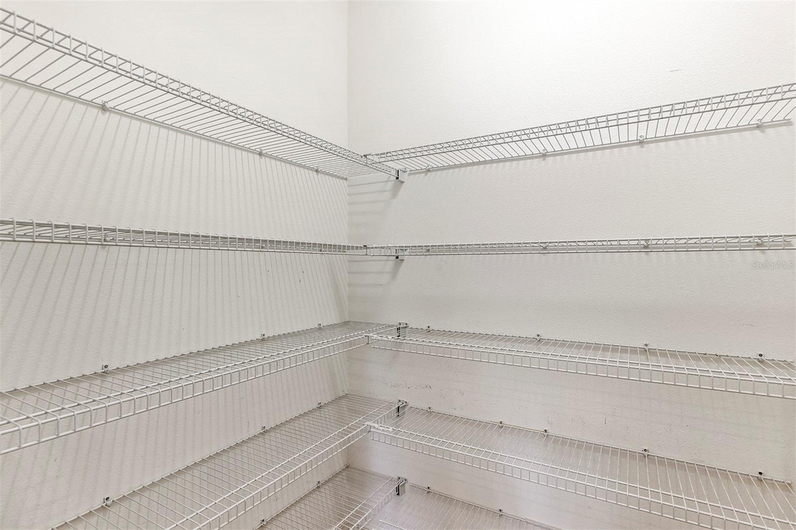 Image 14 of 51 For 3639 Westover Circle