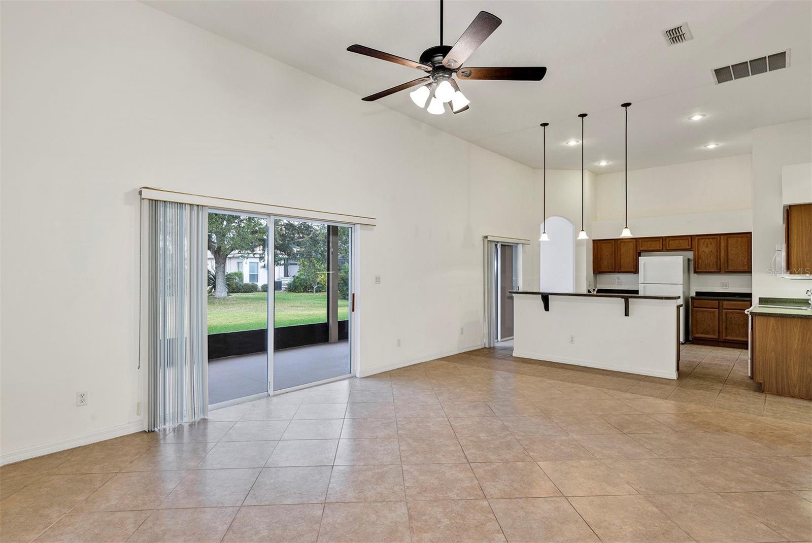 Image 22 of 51 For 3639 Westover Circle