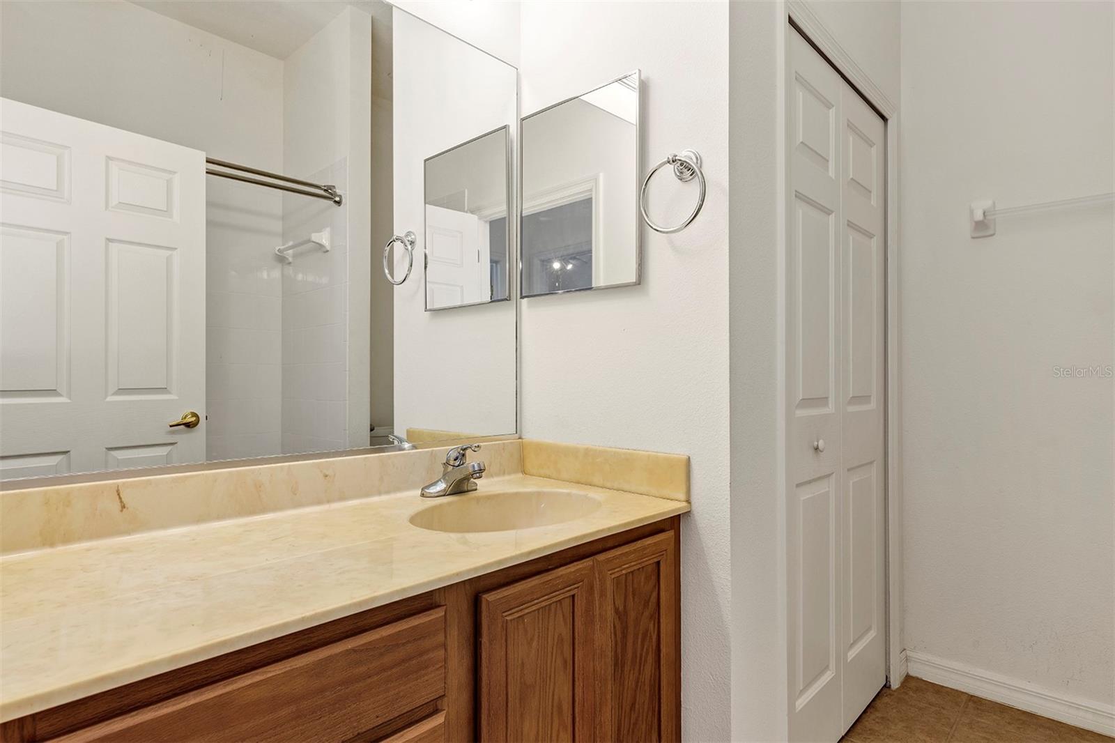 Image 27 of 51 For 3639 Westover Circle