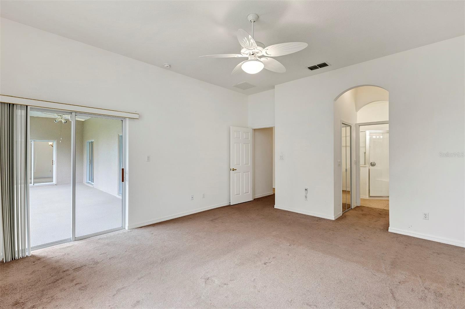 Image 8 of 51 For 3639 Westover Circle