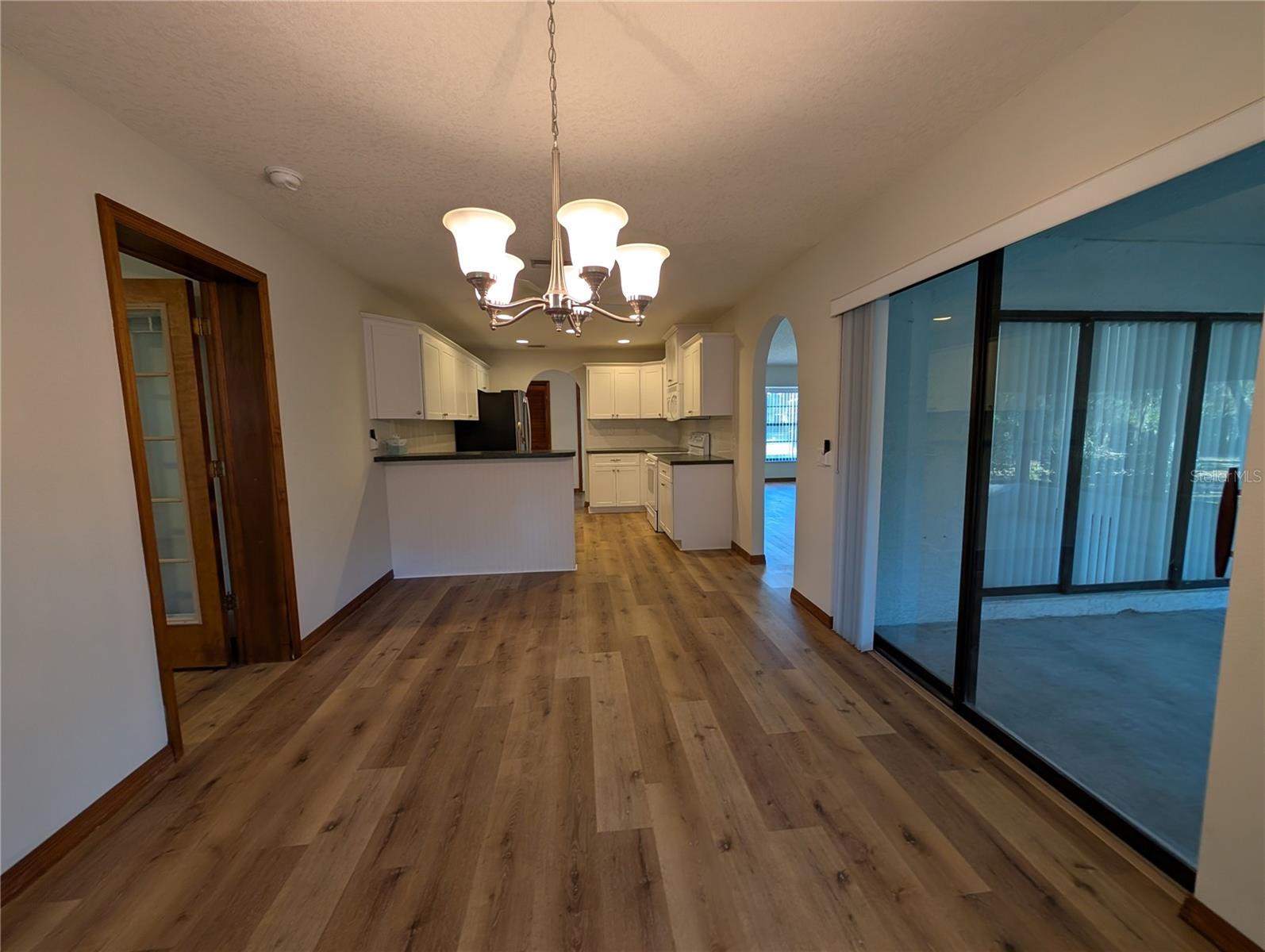 Image 9 of 32 For 3741 Thornbush Lane