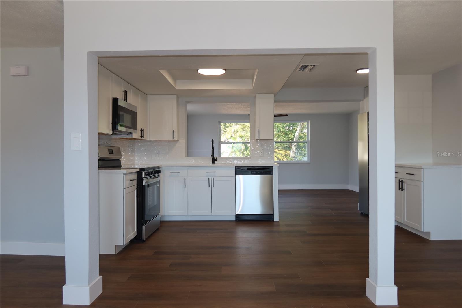 Image 10 of 45 For 7521 Coventry Drive