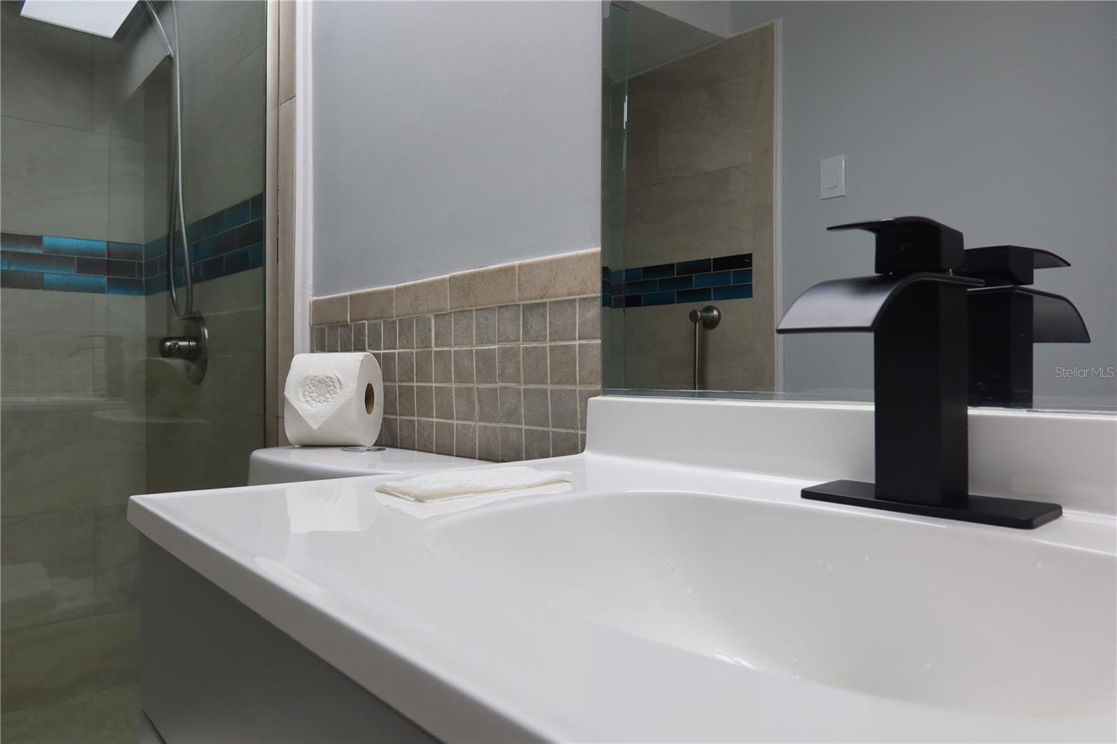 Image 20 of 45 For 7521 Coventry Drive