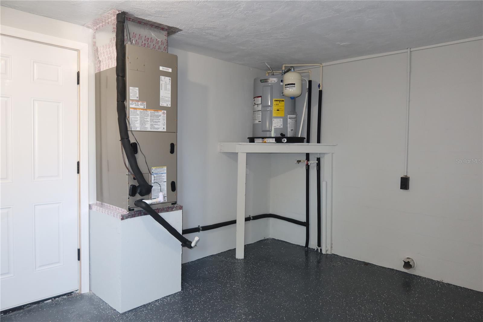 Image 31 of 45 For 7521 Coventry Drive