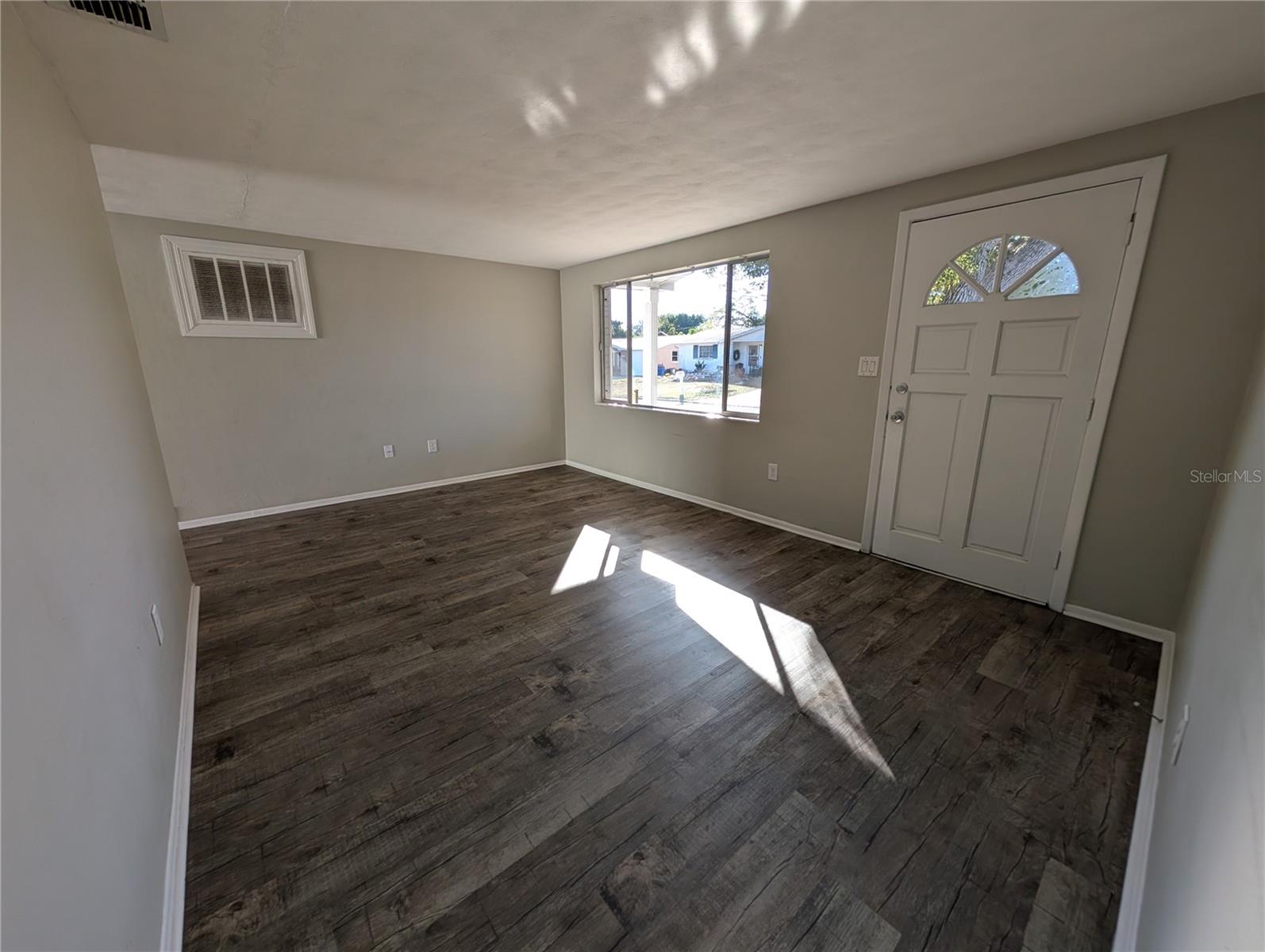 Image 10 of 12 For 7201 Rhinebeck Drive