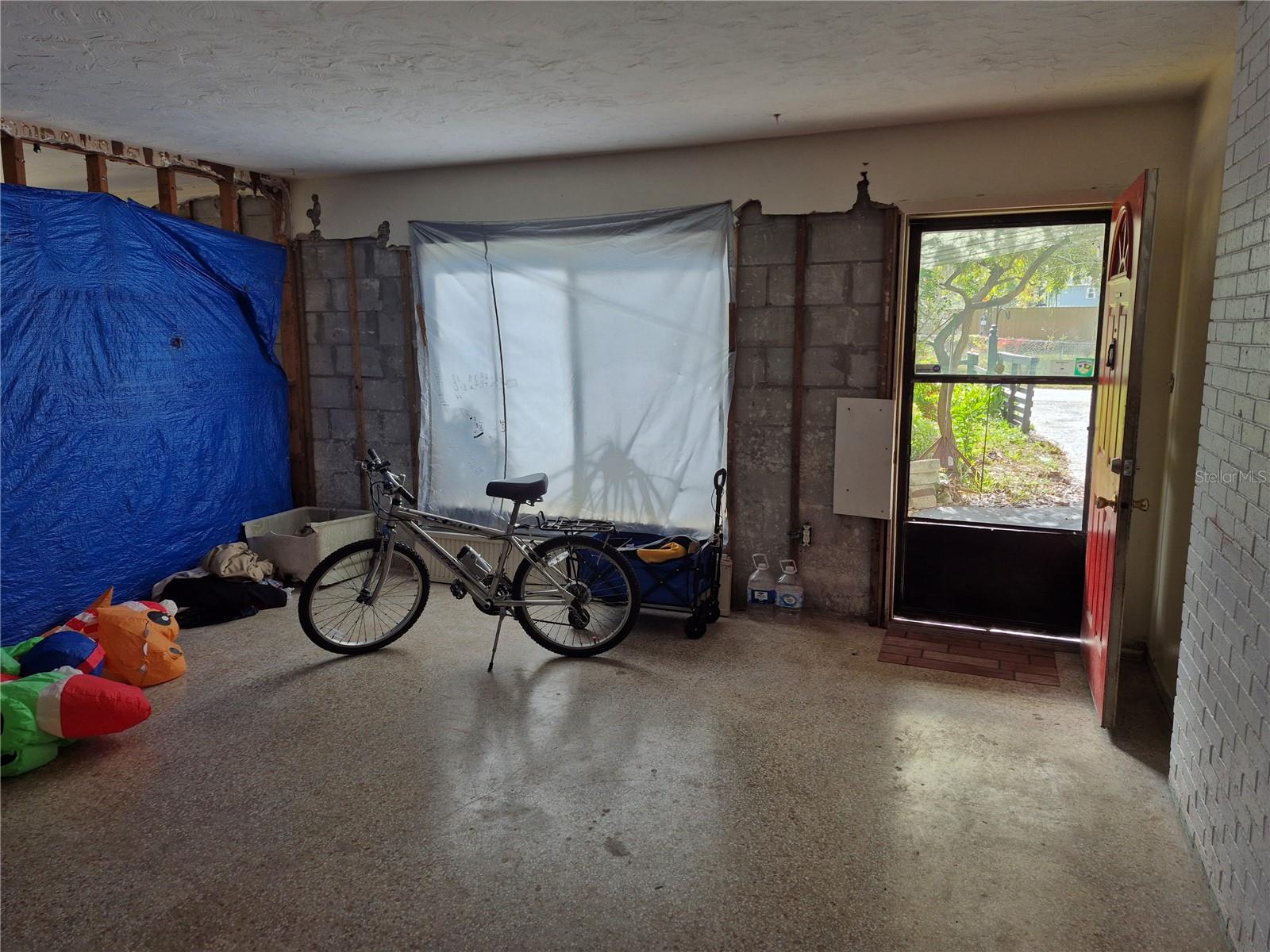 Image 13 of 14 For 4945 Green Key Road