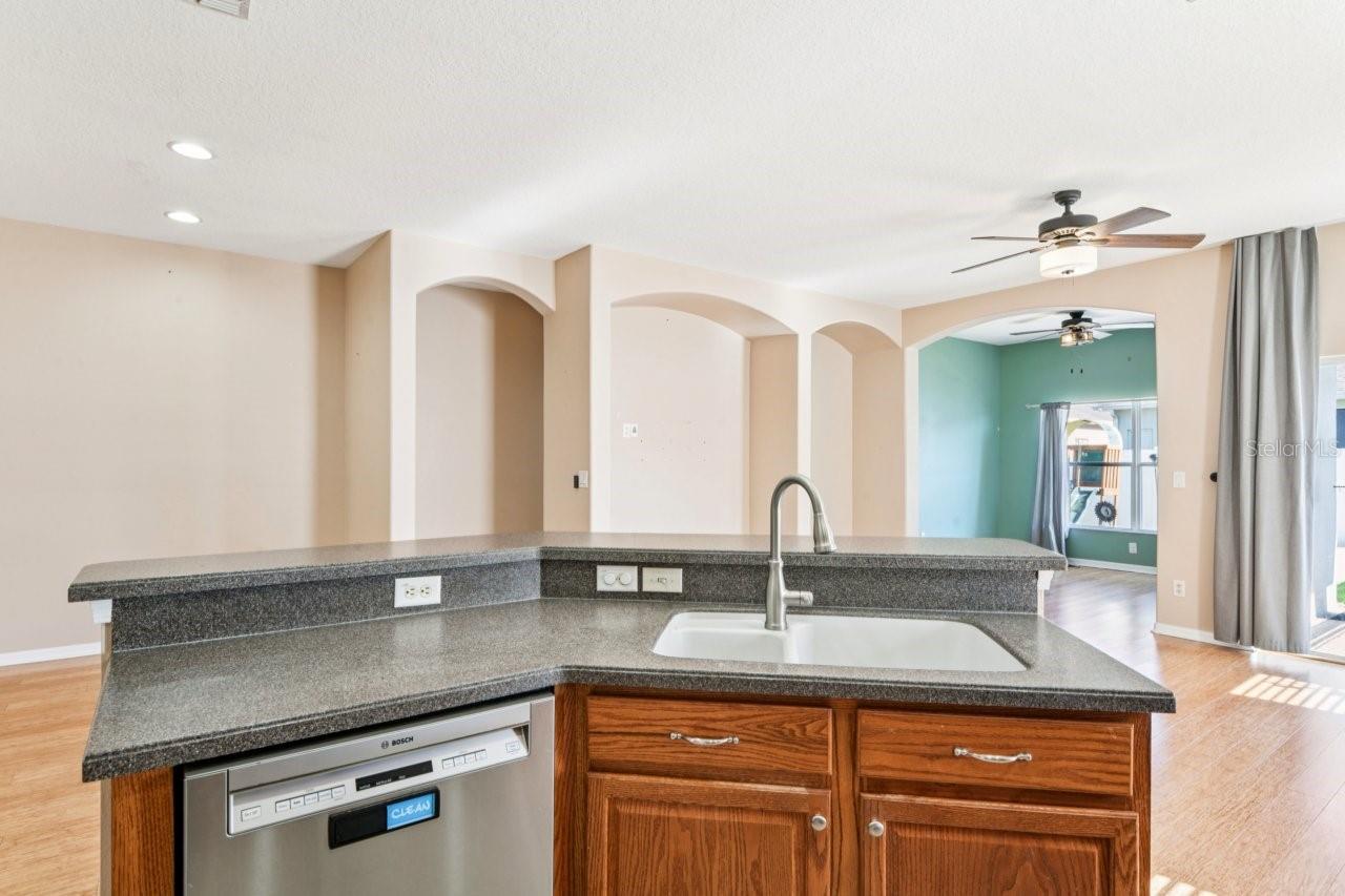 Image 7 of 55 For 9314 Creedmoor Lane