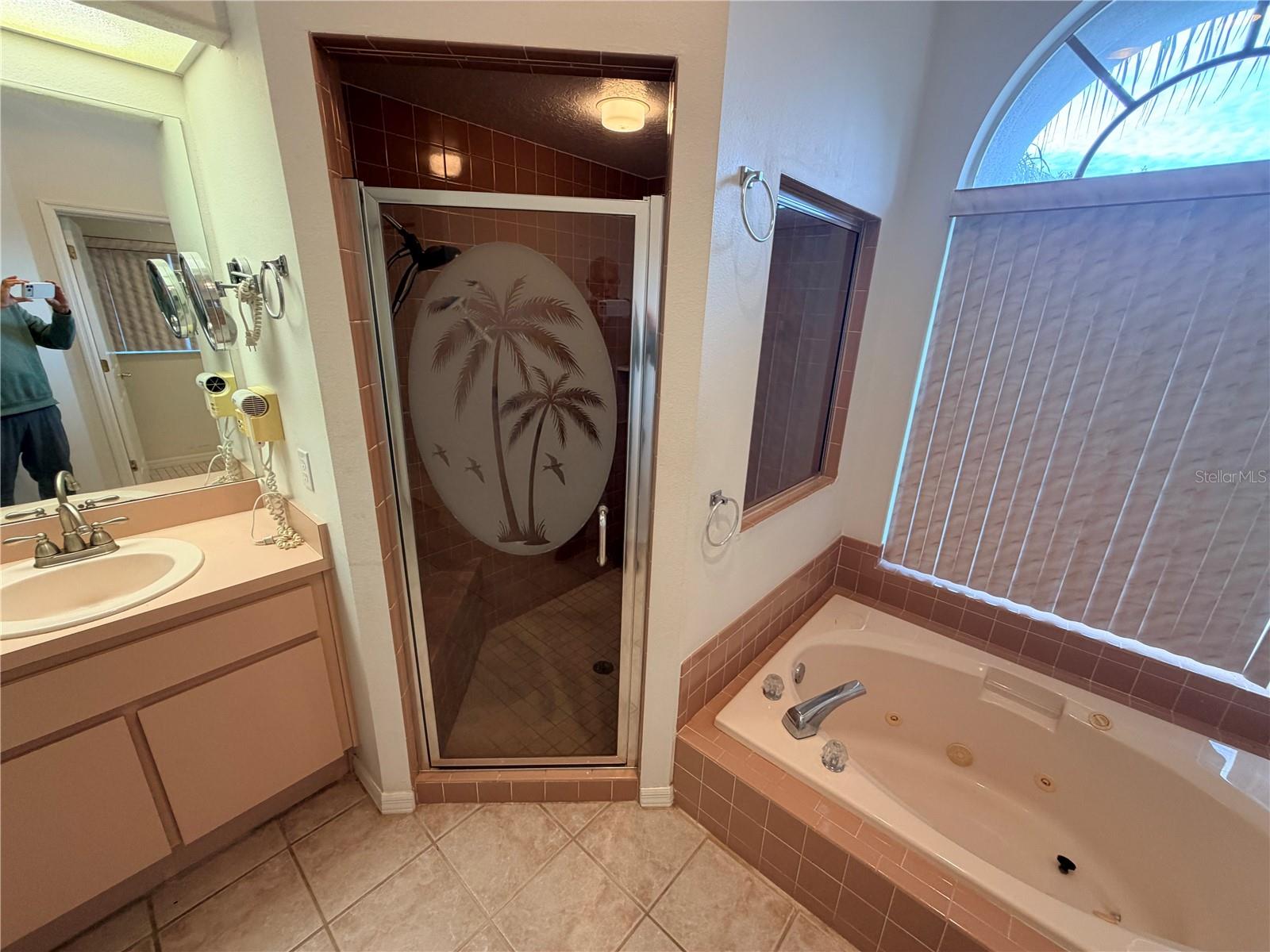 Image 20 of 29 For 8835 Kipling Avenue