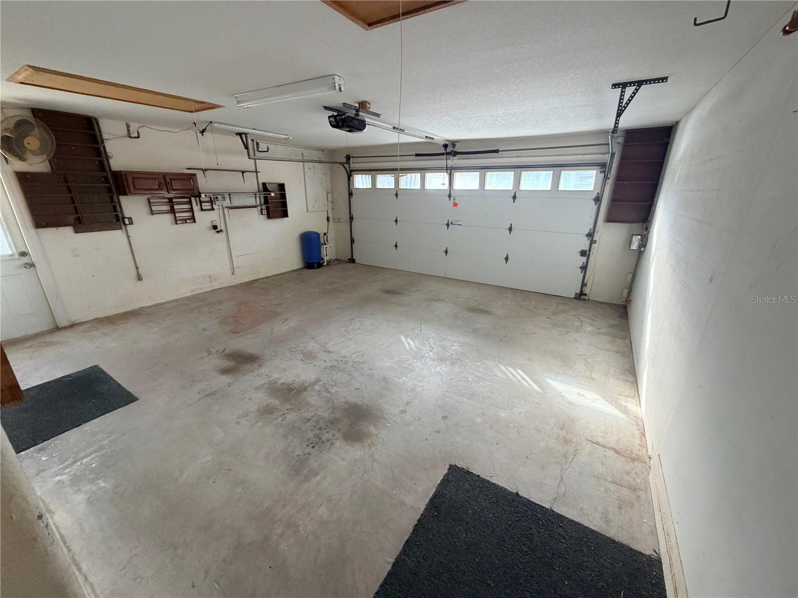 Image 26 of 29 For 8835 Kipling Avenue