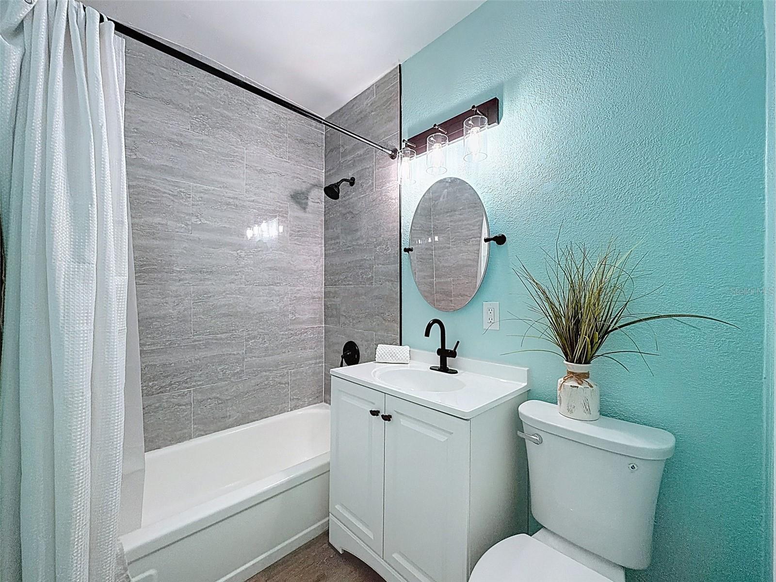 Image 20 of 68 For 6827 Sanderling Lane