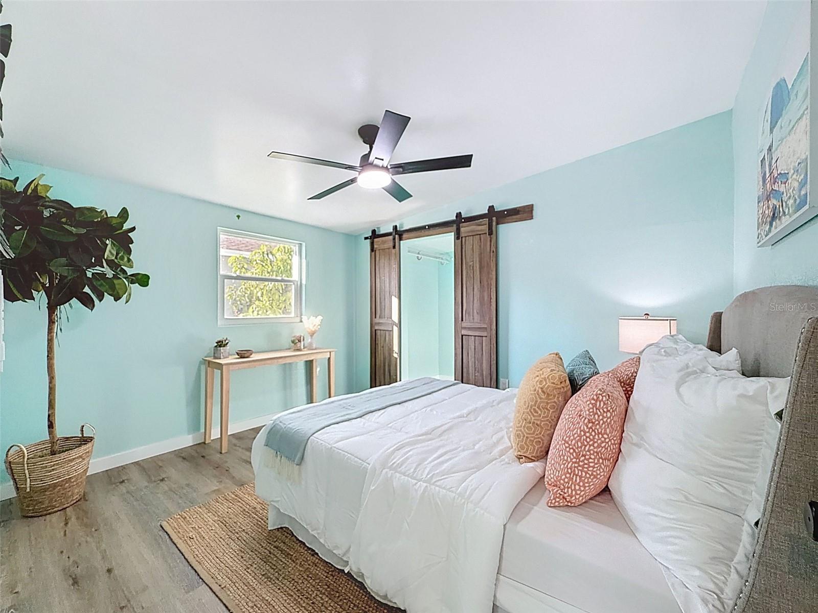 Image 24 of 68 For 6827 Sanderling Lane