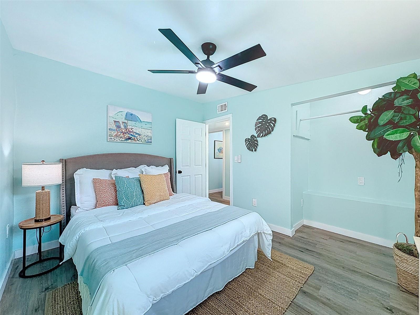 Image 26 of 68 For 6827 Sanderling Lane