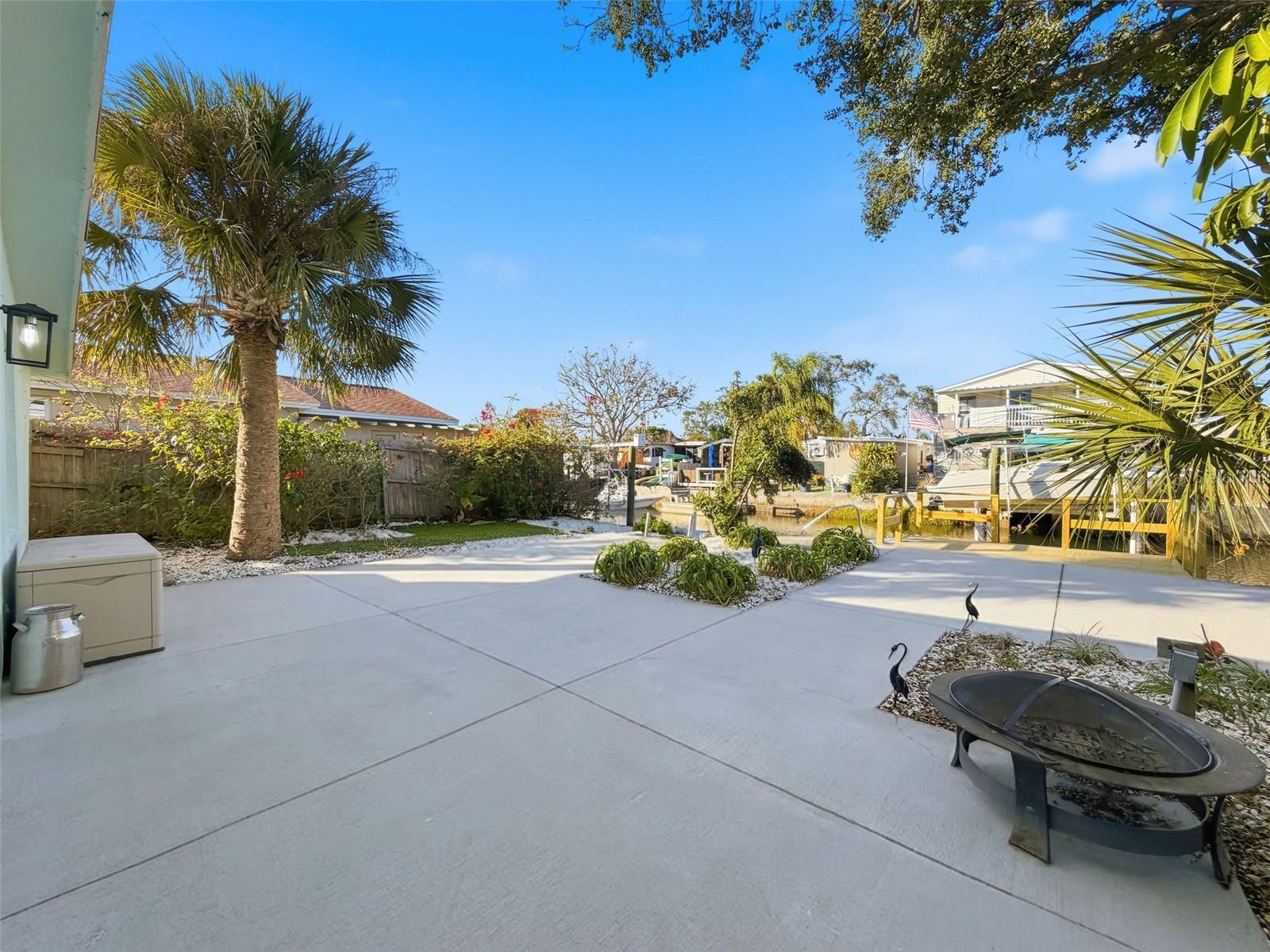 Image 37 of 68 For 6827 Sanderling Lane