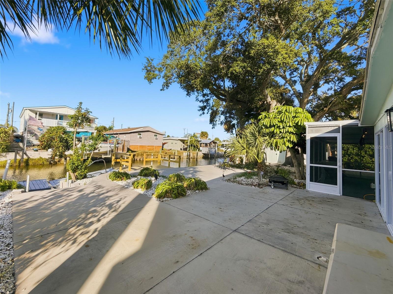 Image 43 of 68 For 6827 Sanderling Lane