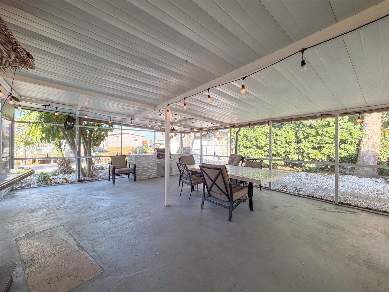 Image 49 of 68 For 6827 Sanderling Lane