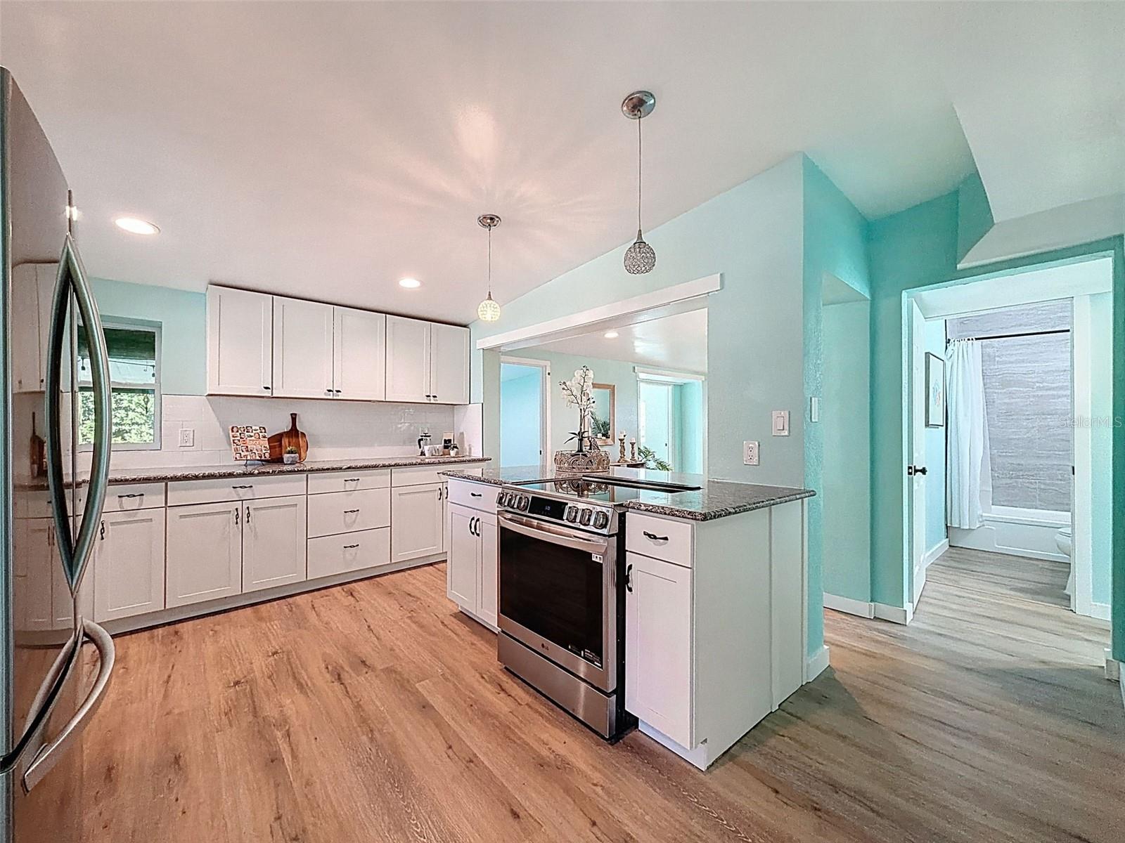 Image 5 of 68 For 6827 Sanderling Lane