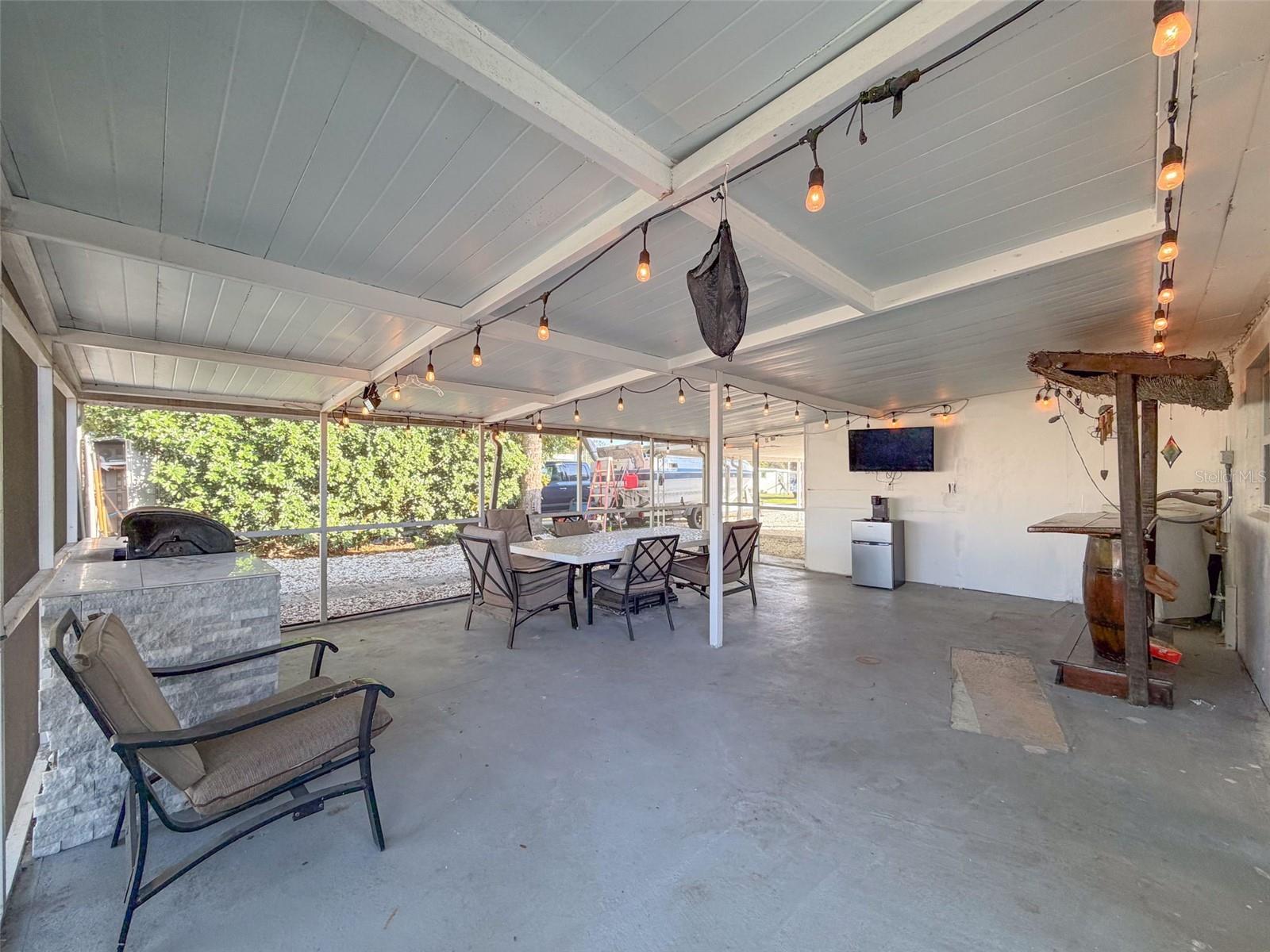 Image 50 of 68 For 6827 Sanderling Lane