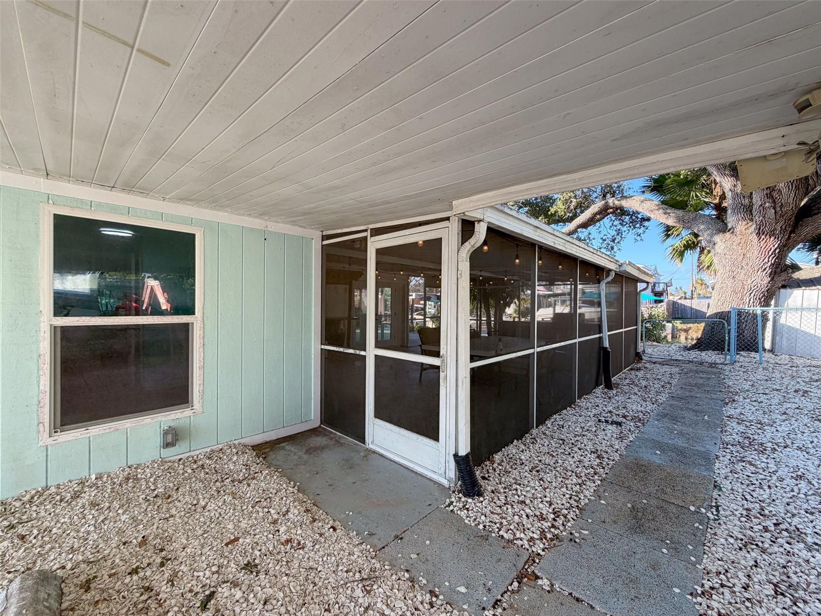 Image 52 of 68 For 6827 Sanderling Lane