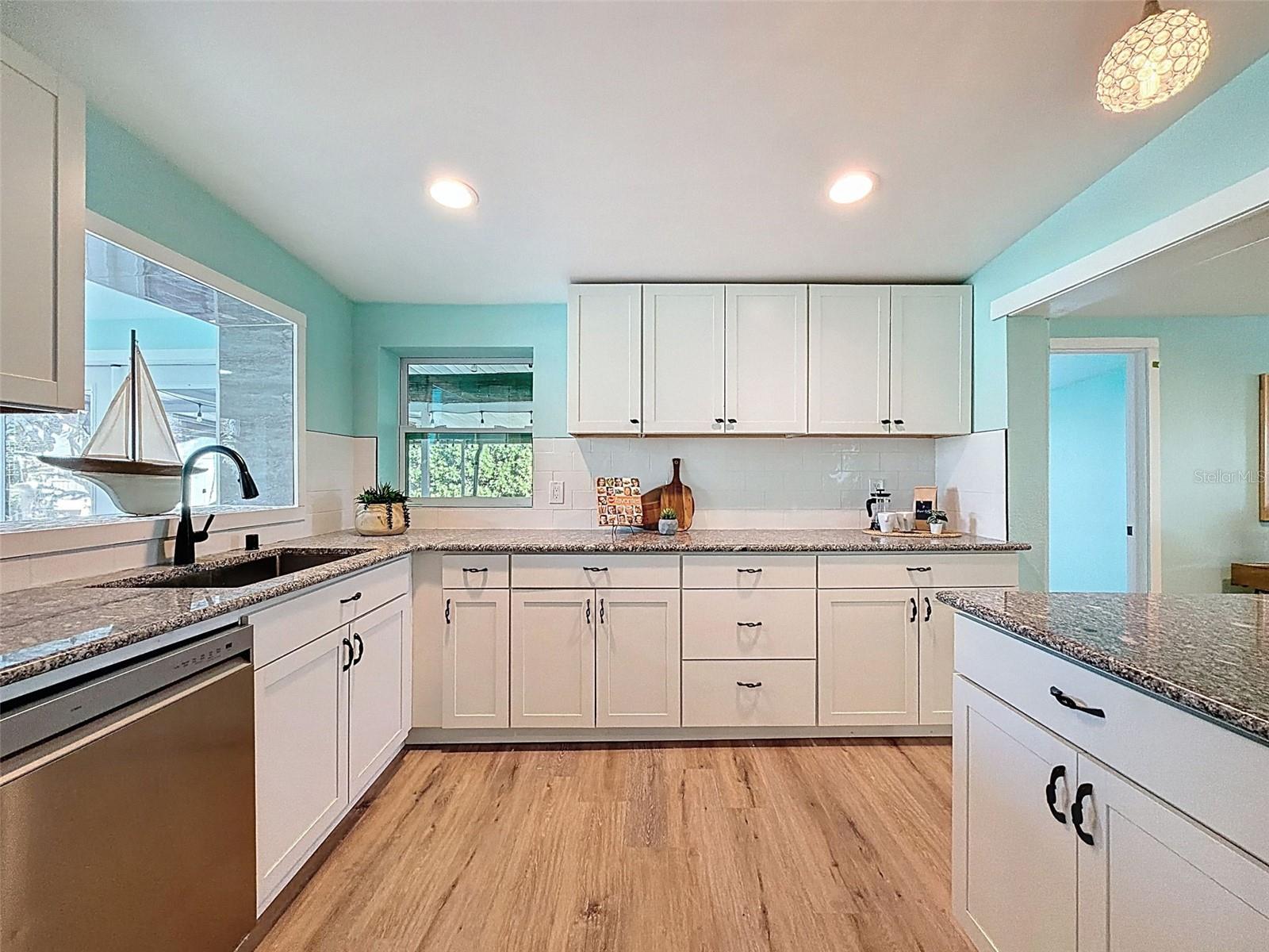 Image 6 of 68 For 6827 Sanderling Lane