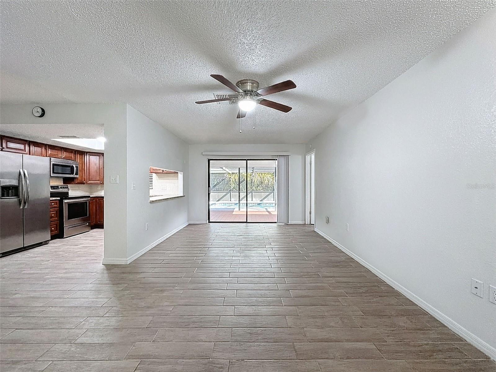 Image 12 of 33 For 7410 Dundee Court