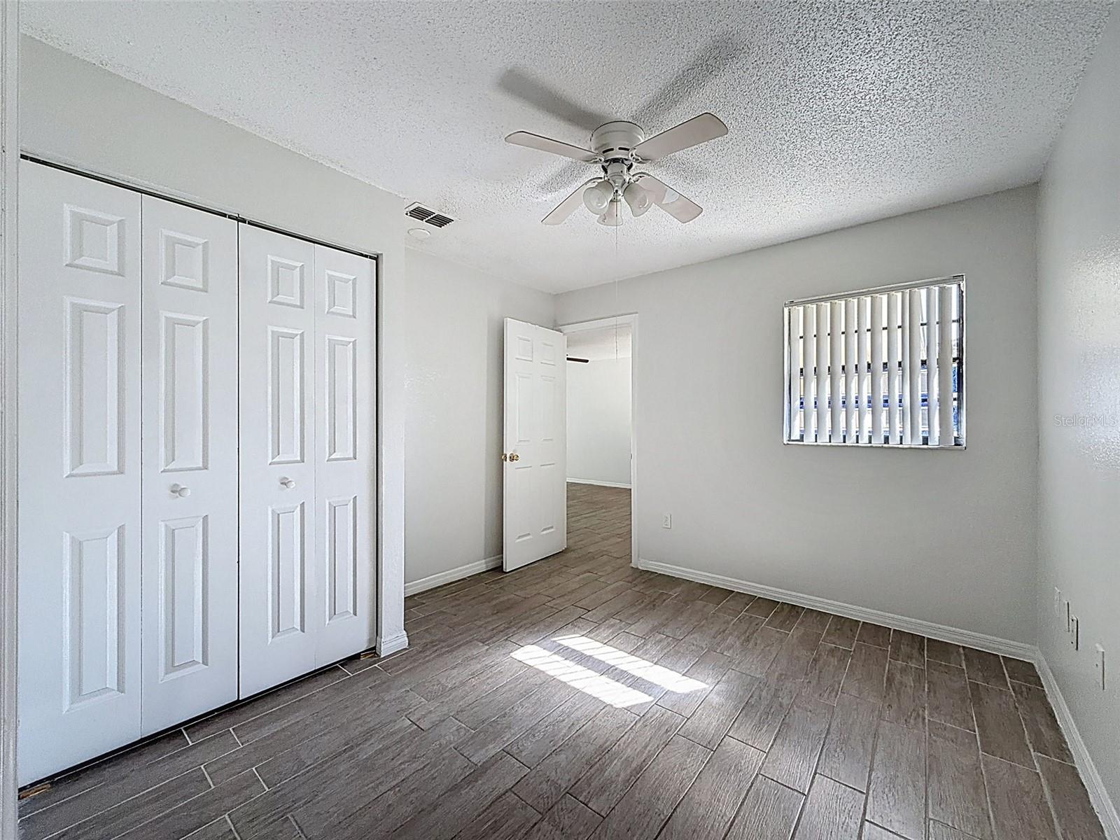 Image 22 of 33 For 7410 Dundee Court