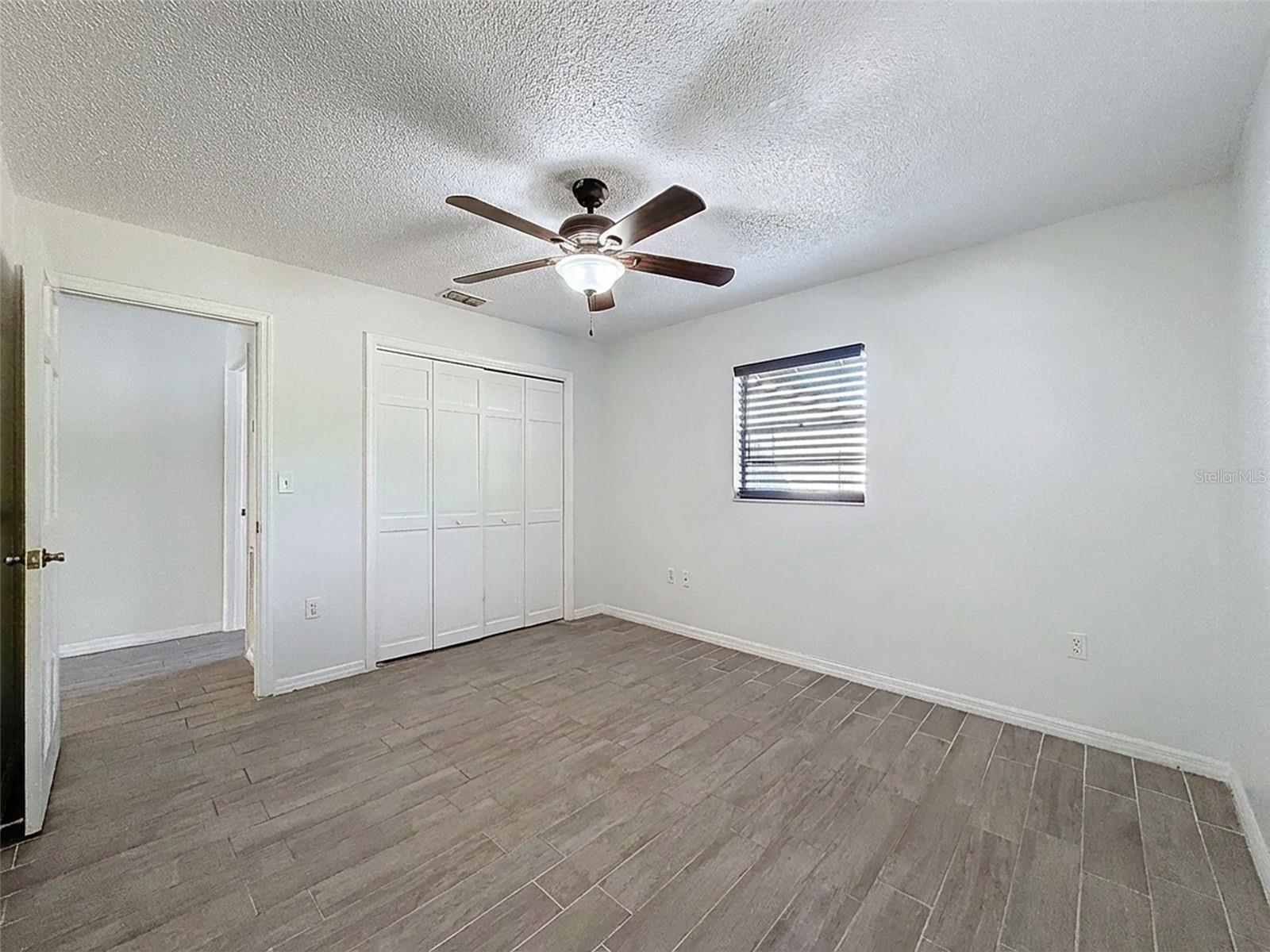 Image 24 of 33 For 7410 Dundee Court