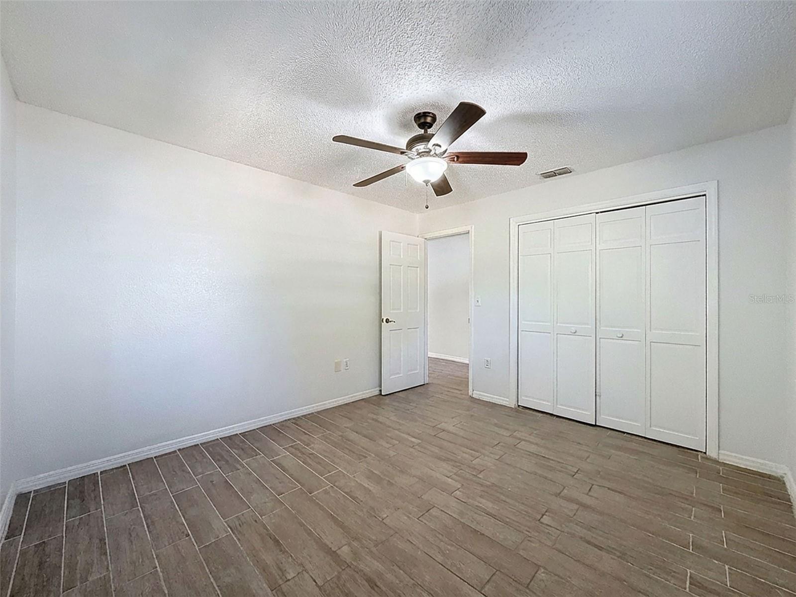 Image 25 of 33 For 7410 Dundee Court